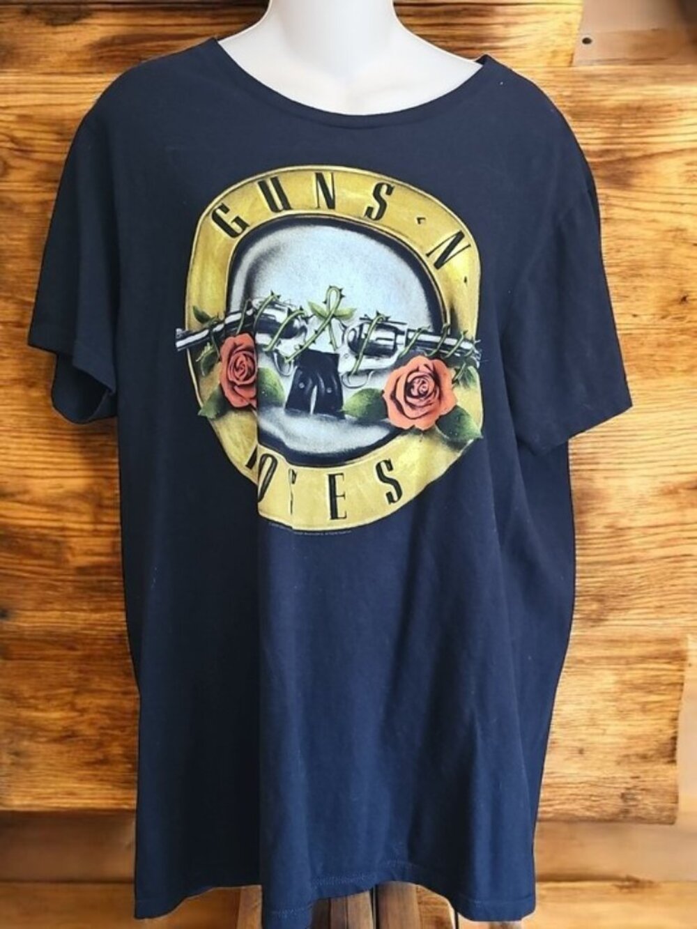 Vintage Guns N Roses Graphic T-Shirt Black Classic Bullet Skull Rose Band unisex